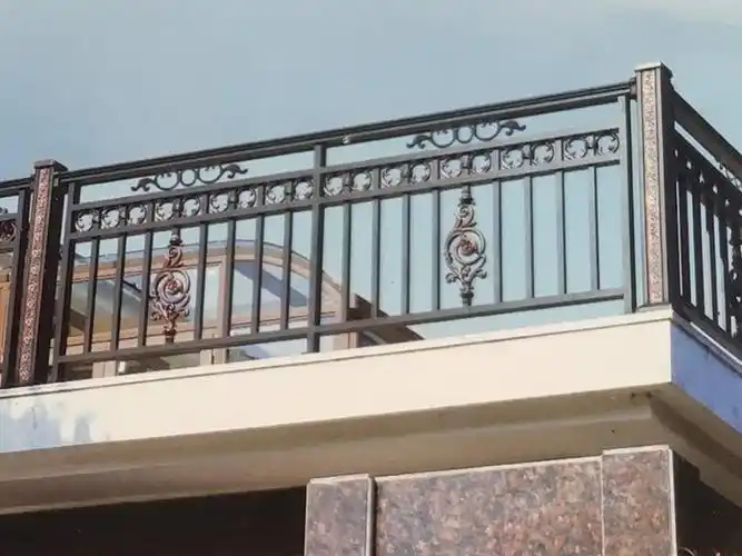 厂家供应阳台护栏扶手 防护栏围栏别墅小区庭院阳台栏杆