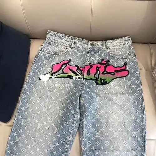 lv满logo字母涂鸦牛仔裤30码