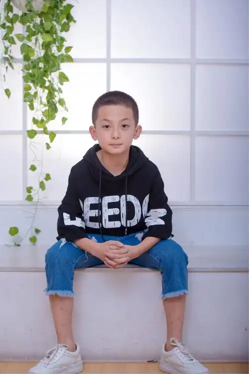 大帅哥的九周岁