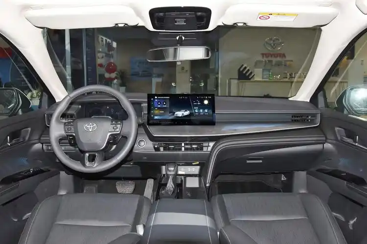 重整价格和动力,第九代丰田凯美瑞会依然坚挺吗?_太平洋号