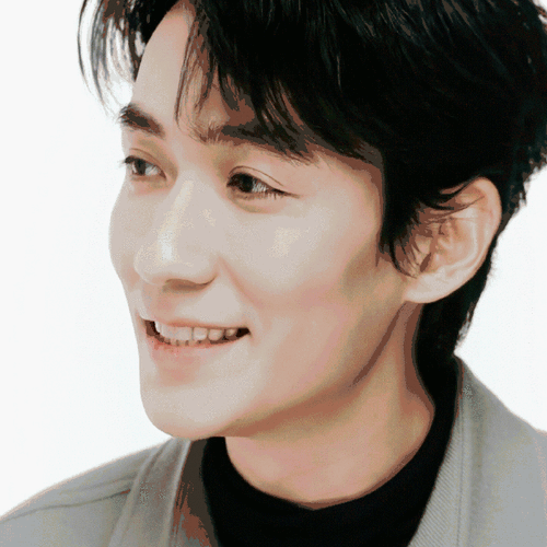 朱一龙明天见#|#朱一龙幸运月光宝石#他笑起来真好看.朱一龙@朱一龙