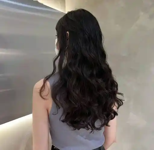 长发这样烫,发量马上就变多_卷发_发型_头发