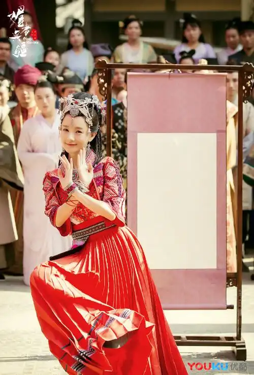 李一桐媚者无疆