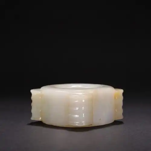 旧藏和田玉玉琮