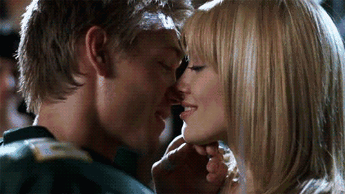 吻戏拍得好,狗粮吃到饱!