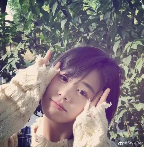 马思纯旧照就是青春剧女主的模样好甜好元气