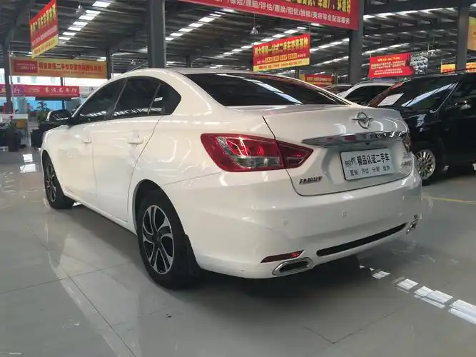 15款海马福美来m5 1.6l手动挚爱版