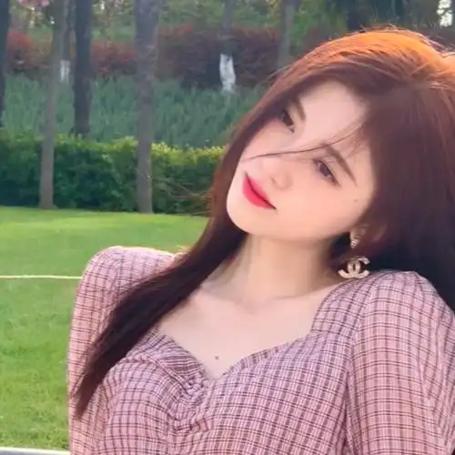 鞠婧祎头像自截