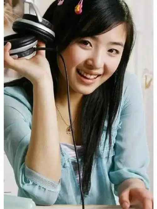 张含韵20年前好青涩##张含韵出道20年了