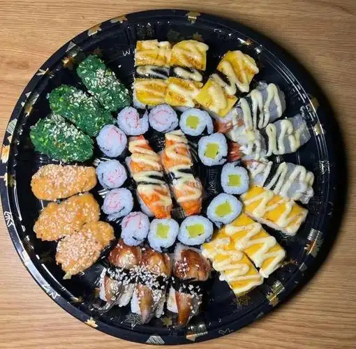 寿司爱好者必冲的焦糖虎虾全家福套餐现在只要499元