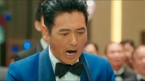 后面美女崩溃了发布于 20 小时前 · 274 次播放周润发赌神(电影)赌神