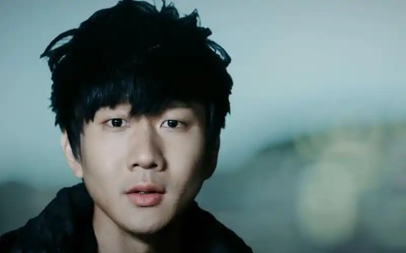 新地球 无字幕版