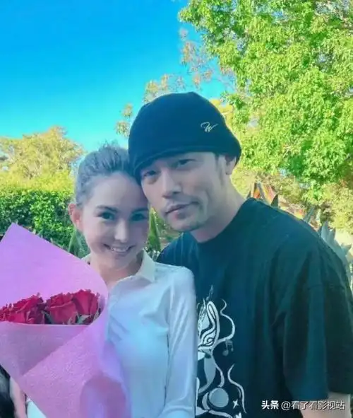 周杰伦昆凌捐赠300万,用于灾区采购物资和救援设备