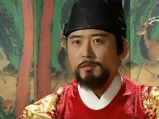 大长今中最令人讽刺的一幕救了他们一家最后竟要强娶她