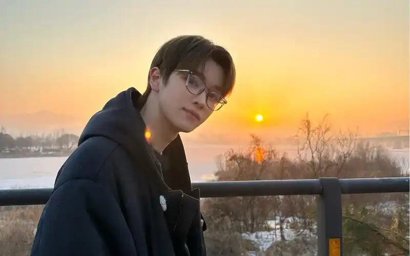 这是郑成灿大帅哥的rover challenge!