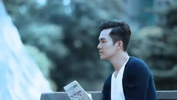 演技与颜值兼并的男星,张一山钟汉良胡歌纷纷上榜_鲜肉_气质_过往