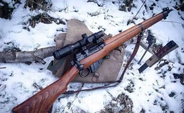 二战巅峰之作98k,产量1460万支,装有6倍镜,可射杀1000米目标_毛瑟步枪