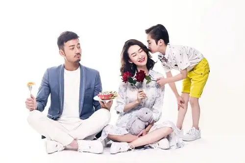 【限时专享】3人亲子照宝宝照合影