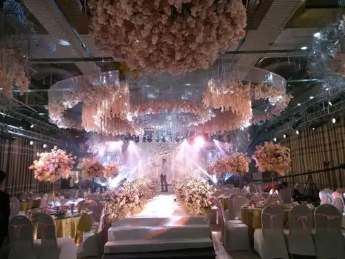 其它 河北唐山迁安幸福港大酒店 写美篇多么美的婚礼现场 爱她就带她