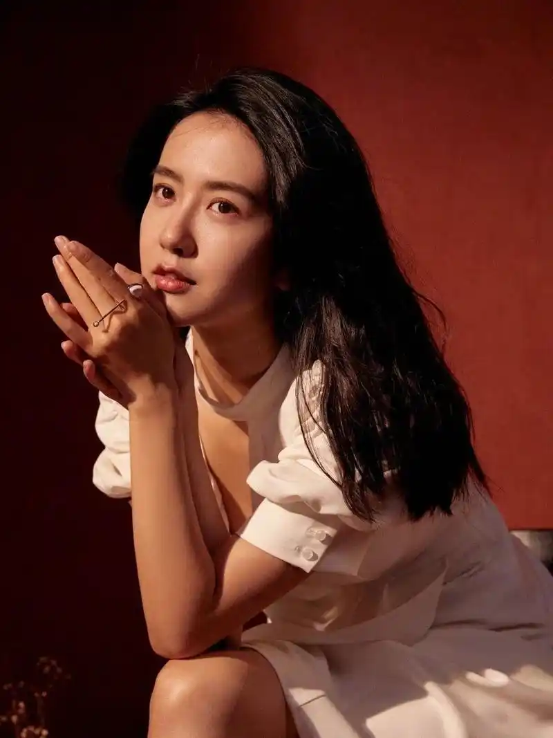 精美图集|许龄月,娇俏如花的环球小姐