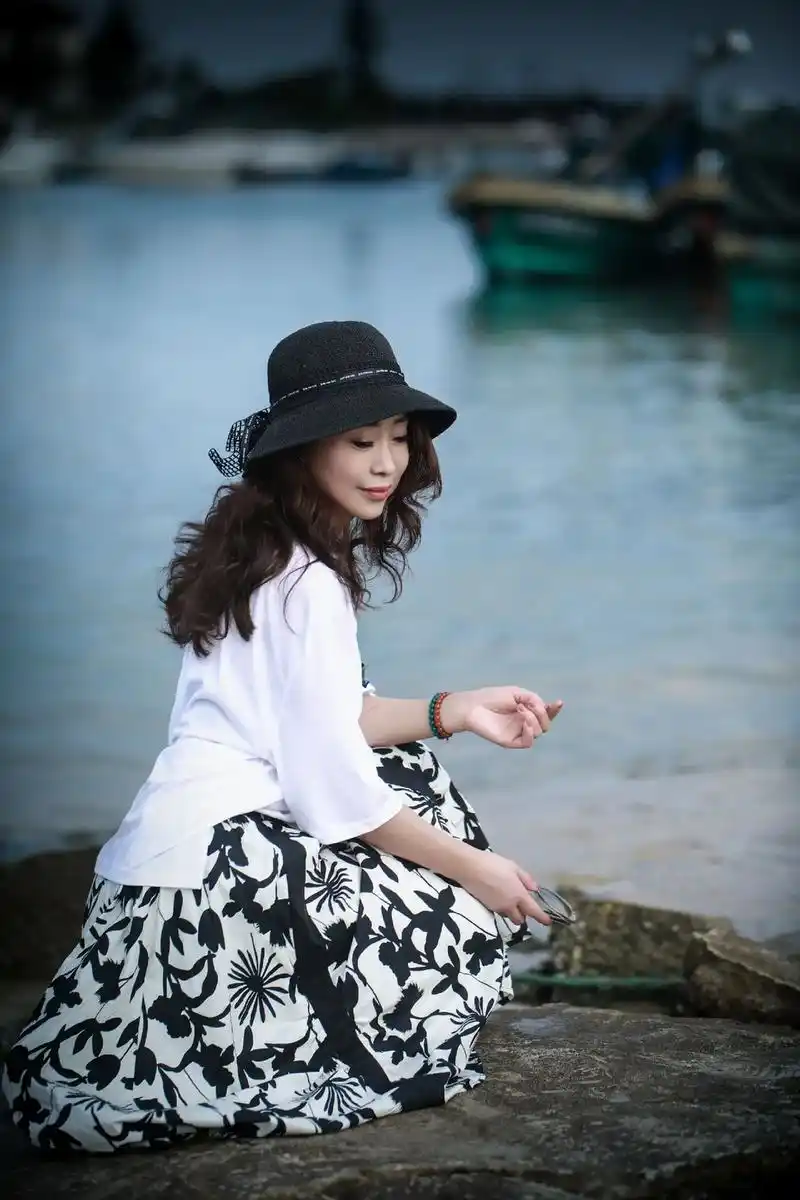 人生如茶,静心以对.只有守住内心的淡定与宁静,才能在茫茫的人 - 抖音