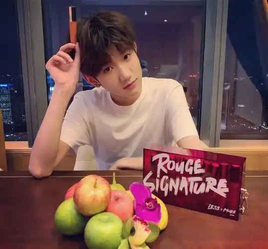 我原来以为王源以后会是tfboys混的最差的,现在我改主意了_时候_首歌