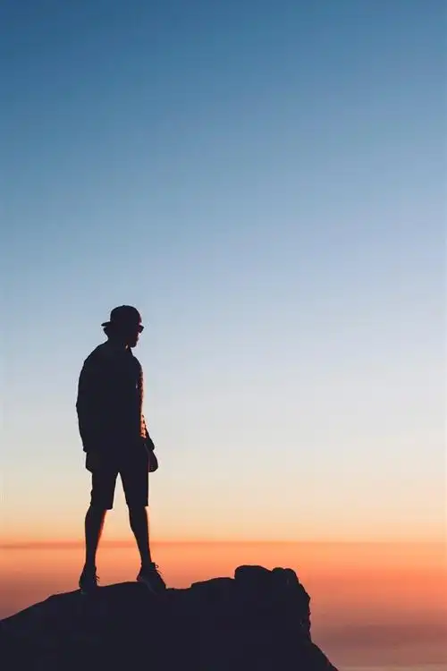 男人,岩石,海,日落 4k