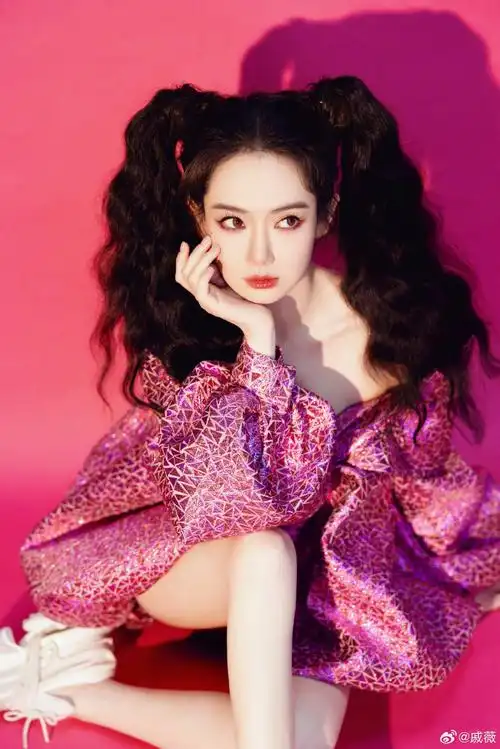 火星情报局##戚薇lookbook##戚薇时尚图鉴