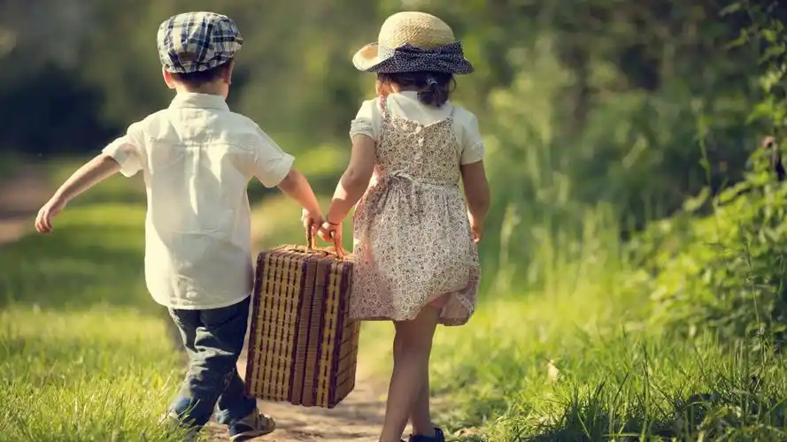 两小无猜青梅竹马-人物壁纸-高清人物图片-第6图-娟娟壁纸