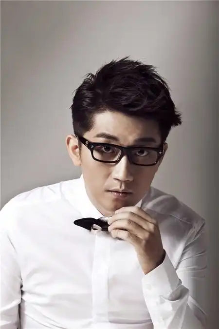 金志文女儿近照曝光,网友:这才是真的基因强大