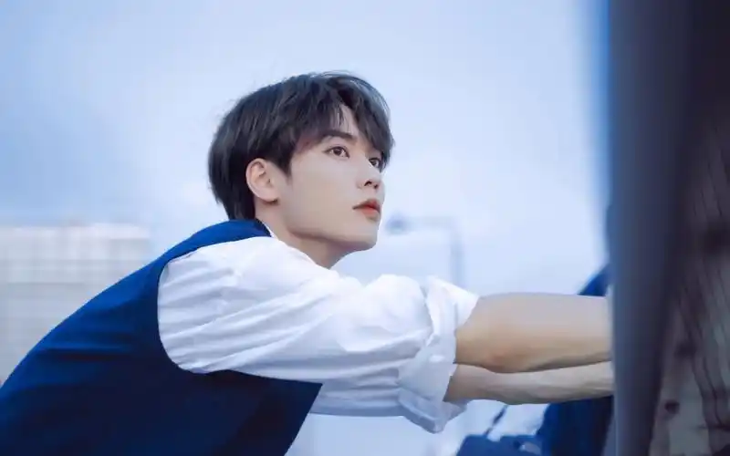 【林彦俊】《对手》mv永远滴神!青春校园偶像剧考虑一下吧!