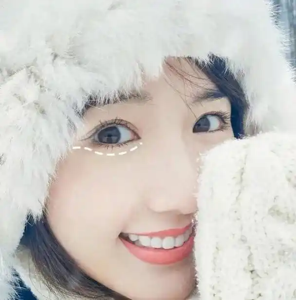 眼睛特别漂亮,天生自带美瞳的女明星,娱乐圈仅有两个!