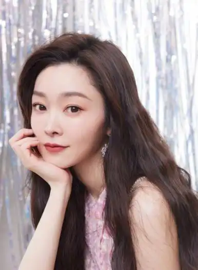 宋轶34岁生日,不被祝福反遭嘲,白敬亭粉丝忙着撇清关系超现实