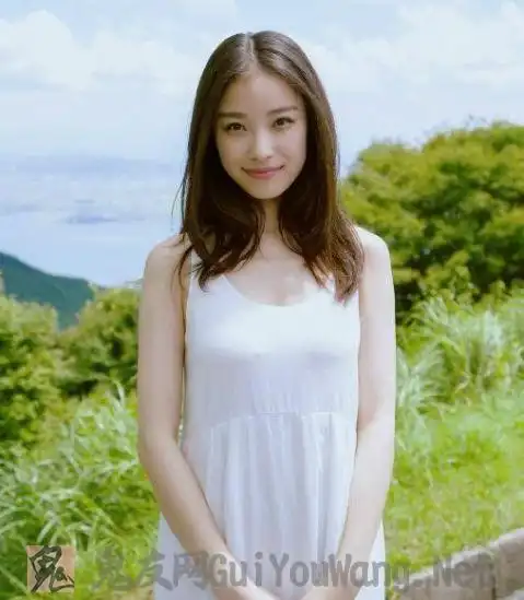 倪妮一夜八次天涯漏奶门事件