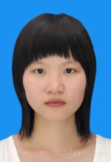 女 点击照片将会放大 民  族: 汉族 出生年月: 1990年2月25日 证件