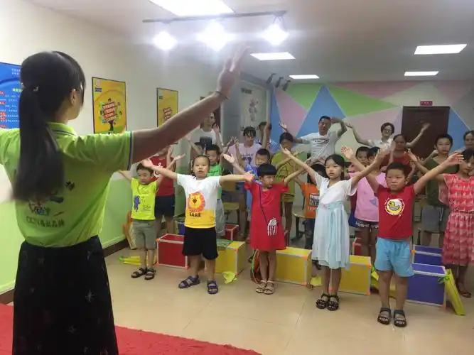 北京绚丽七色光少儿口才教育连锁.大井同舟幼儿园口才班招生啦!