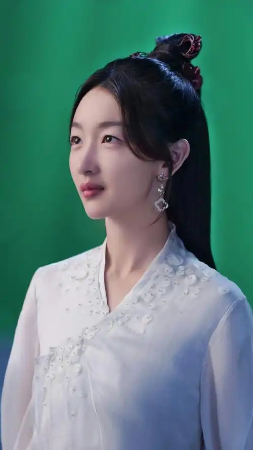 千古玦尘 上古/后池 周冬雨