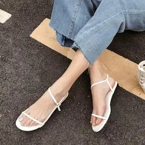 白色平底凉鞋价格