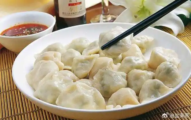 土豆泥,青豆,洋葱,辣椒,这些国外的水饺亲戚们,想不想