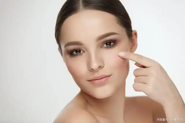 拥有健康好皮肤的关键是什么很多人都忽略了这才是真正的原因