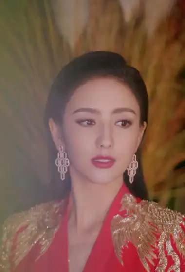 佟丽娅春节红色礼服性感写真图片57