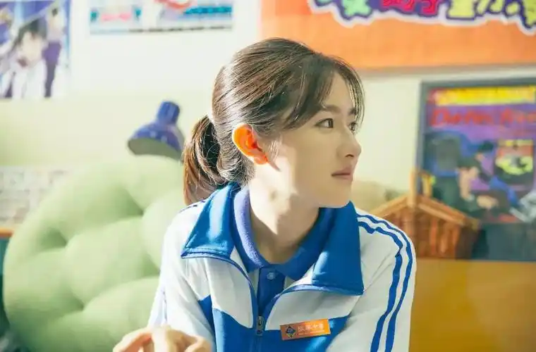 来源:电视剧《你好,旧时光》文中受访者均用化名 部分来源:艾媒咨询