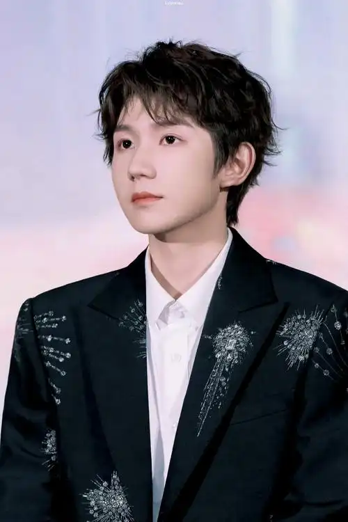 这夏夜/微风和恋曲/有多少温柔和欢喜#王源献唱疯狂元素城主题曲