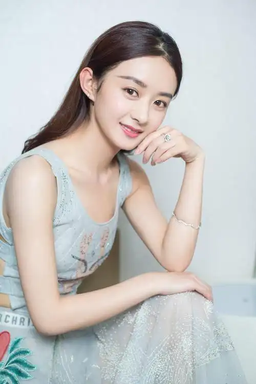 赵丽颖出生日期及家世情况演员赵丽颖个人资料简介