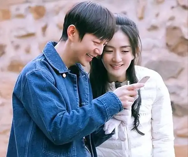 紫妹|何炅|林更新|爱情故事_网易订阅