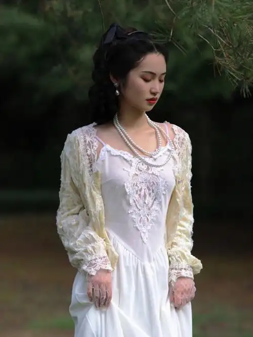 杭州约拍金粉世家白秀珠