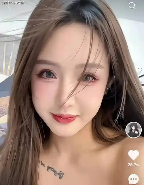 网红黑暗萝莉大美未整容前照片流出,且遭生母醉酒大骂不守妇道.