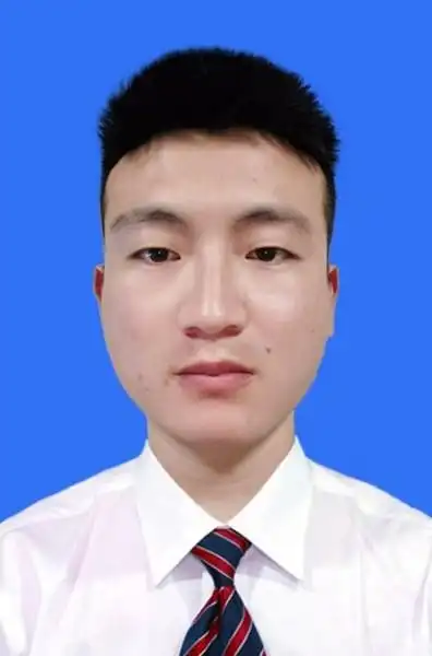 大神帮我p张证件照,白衬衫加个领带,谢谢