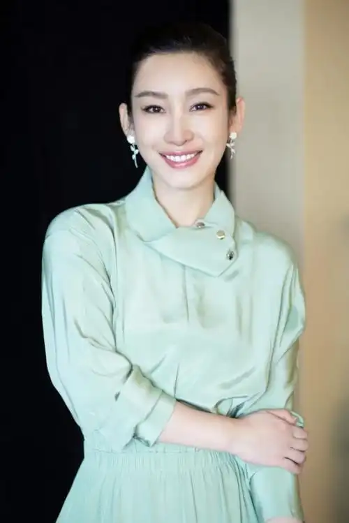 回顾秦海璐帮丧子丧夫的婆婆走出伤痛以后我就是您的亲女儿