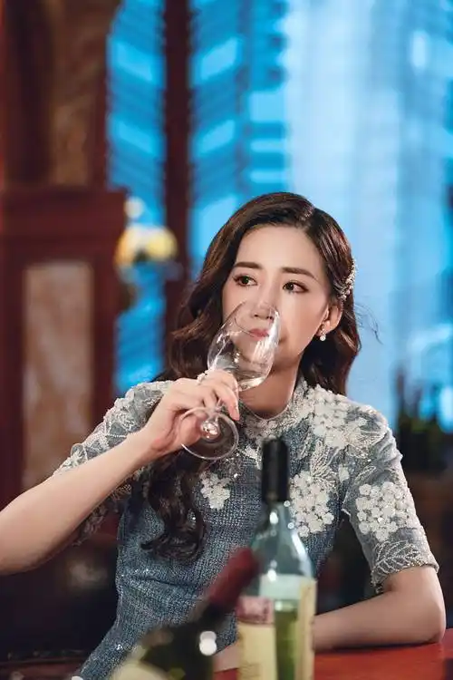 陈欣予《一见倾心》上演民国虐恋 表演细腻网友齐呼意难平|民国|一见